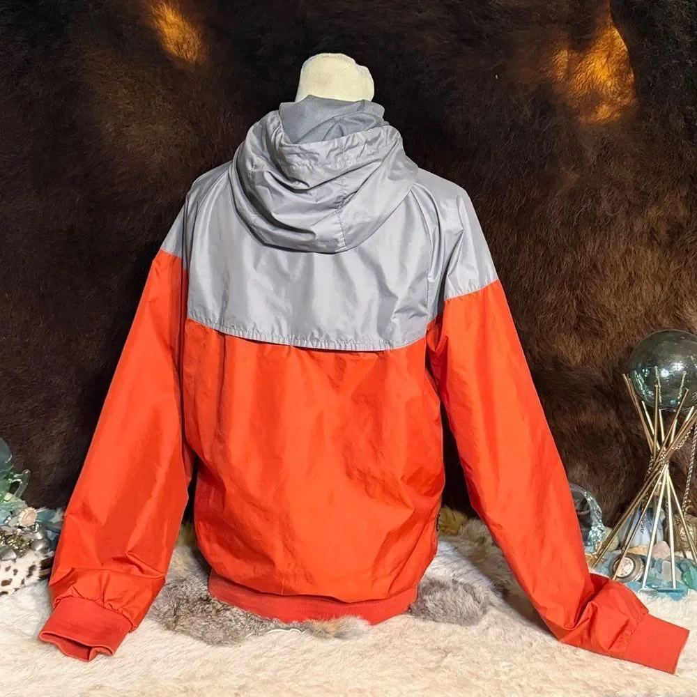 Nike Men's Two-Tone Orange l and Gray Windbreaker S (500)